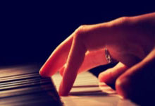 [NBA]不讲理！哈登后撤步三分稳稳命中.